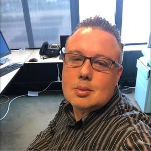 Meet your Posher, Simon